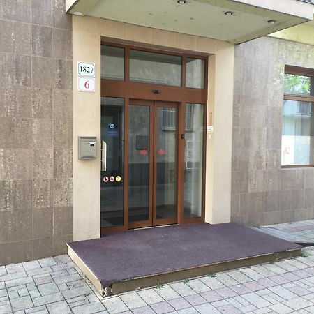 Apartman Darmon ピエシュチャニ エクステリア 写真